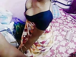 Aunty ki chut mein land pel..