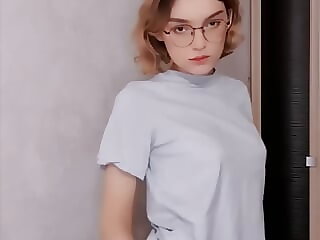 I'm a cute little sexy..