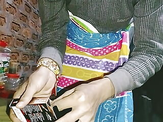 how to wear a condom