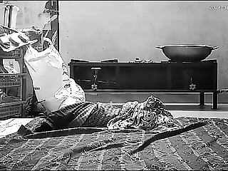 Indian house wife big boobs..