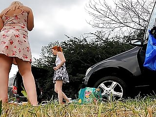 No panties girls outdoors..