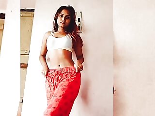 Redhead Indian nangi girl..